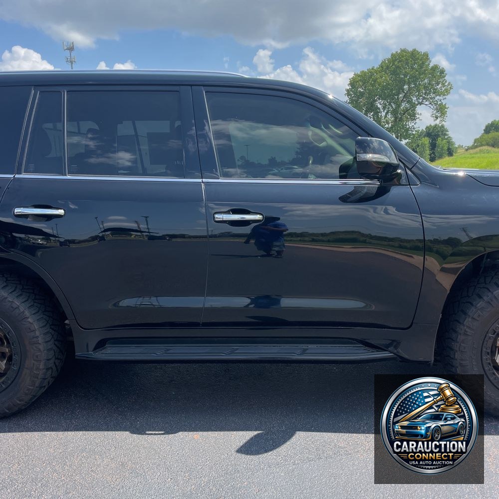 2019 Lexus LX 570 Three-Row