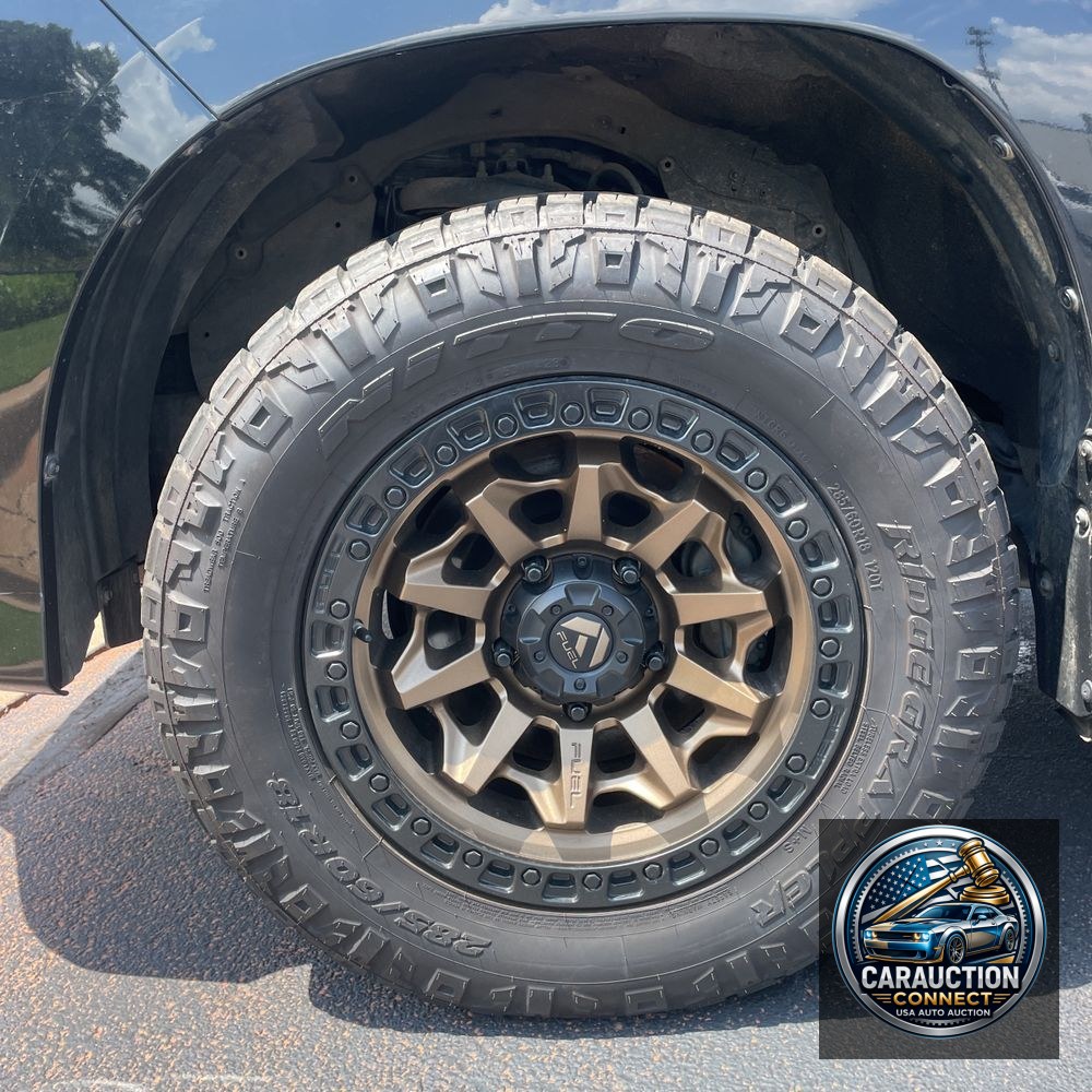 2019 Lexus LX 570 Three-Row