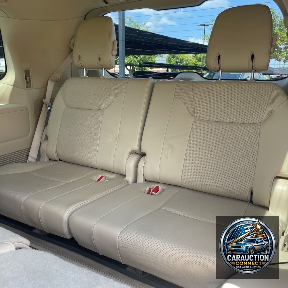 2019 Lexus LX 570 Three-Row