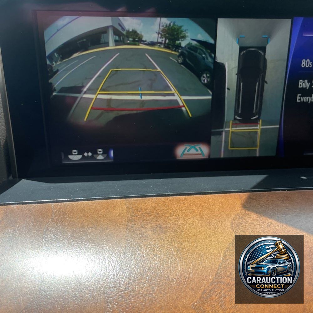 2019 Lexus LX 570 Three-Row