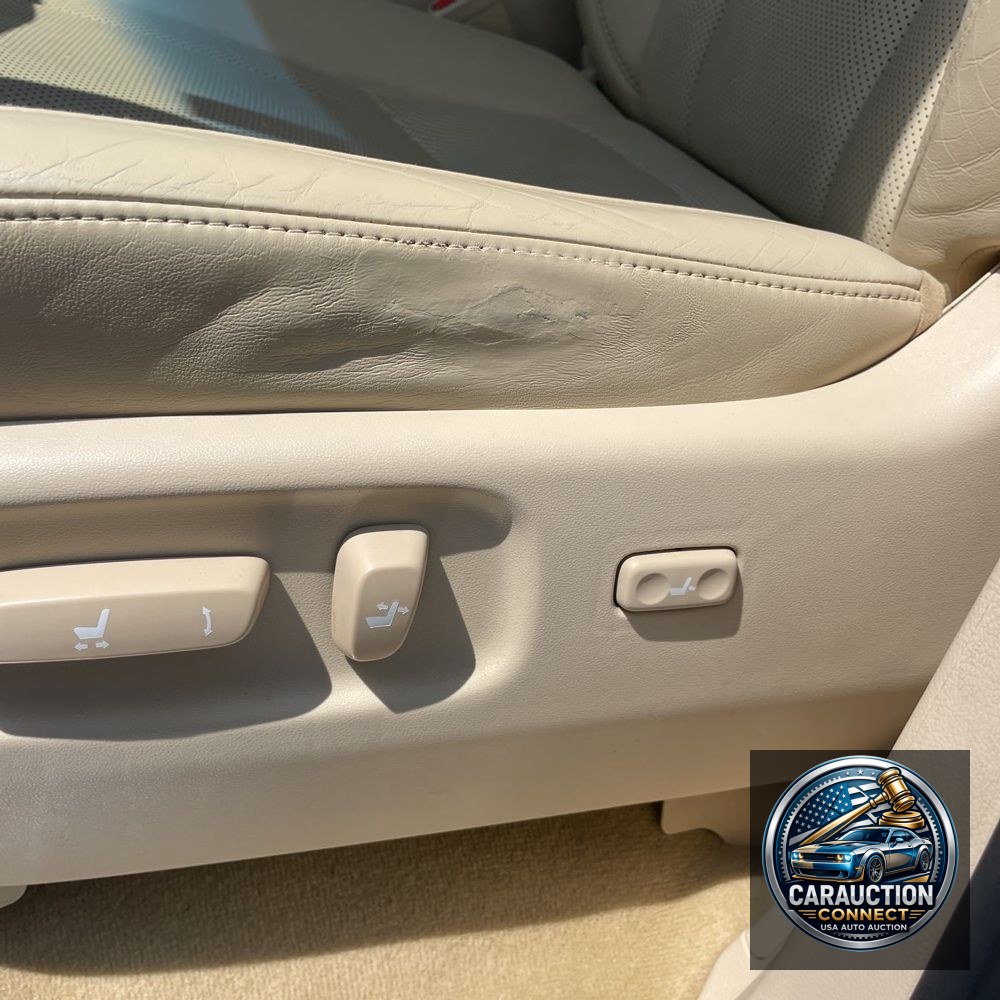 2019 Lexus LX 570 Three-Row