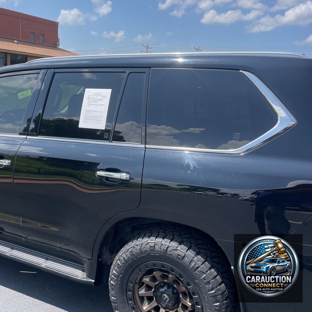 2019 Lexus LX 570 Three-Row