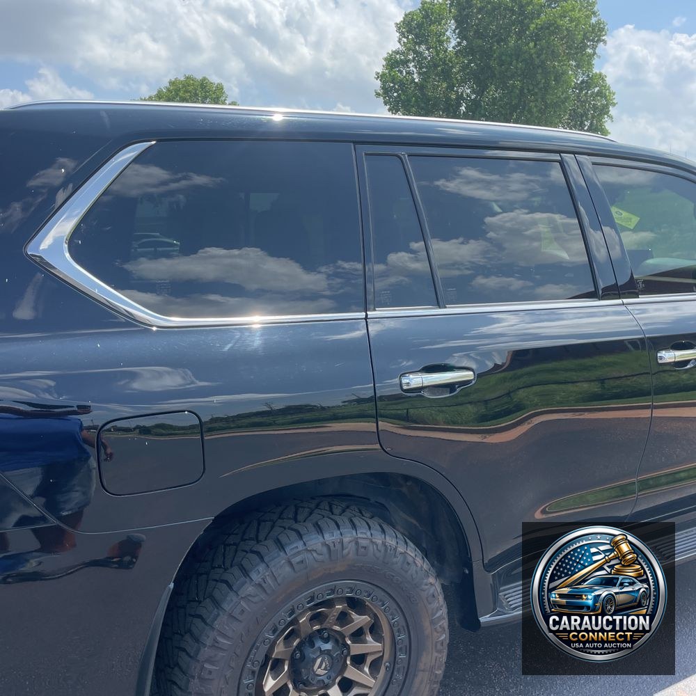2019 Lexus LX 570 Three-Row