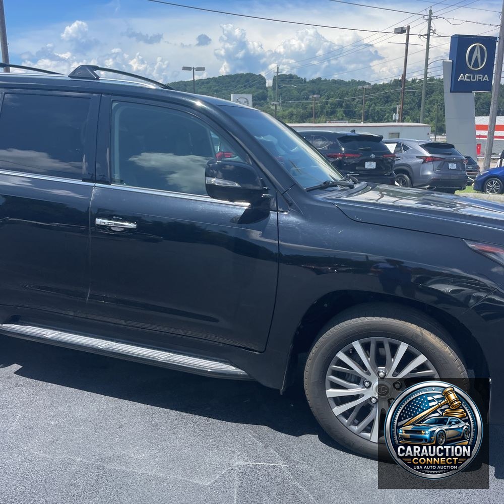 2019 Lexus LX 570 Two-Row