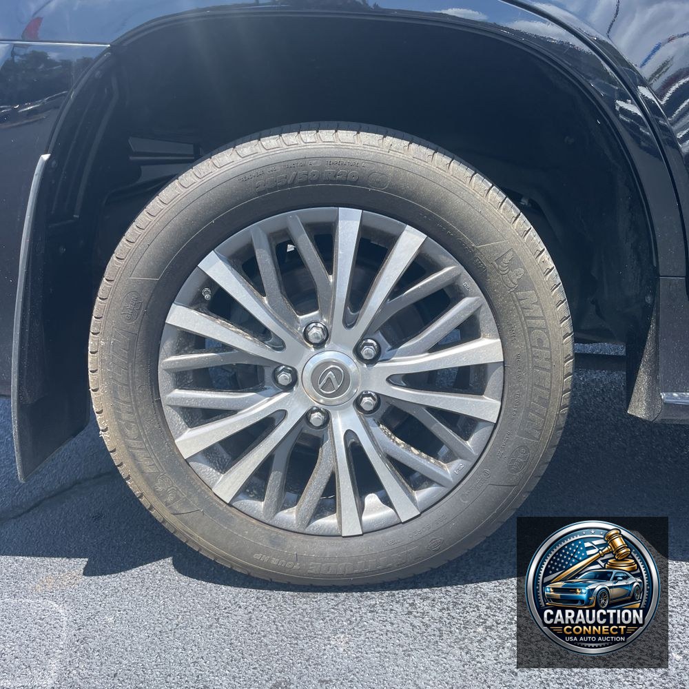 2019 Lexus LX 570 Two-Row