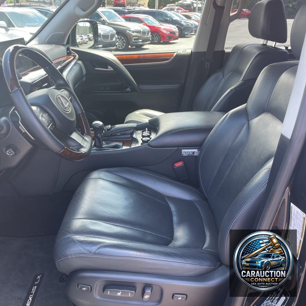 2019 Lexus LX 570 Two-Row