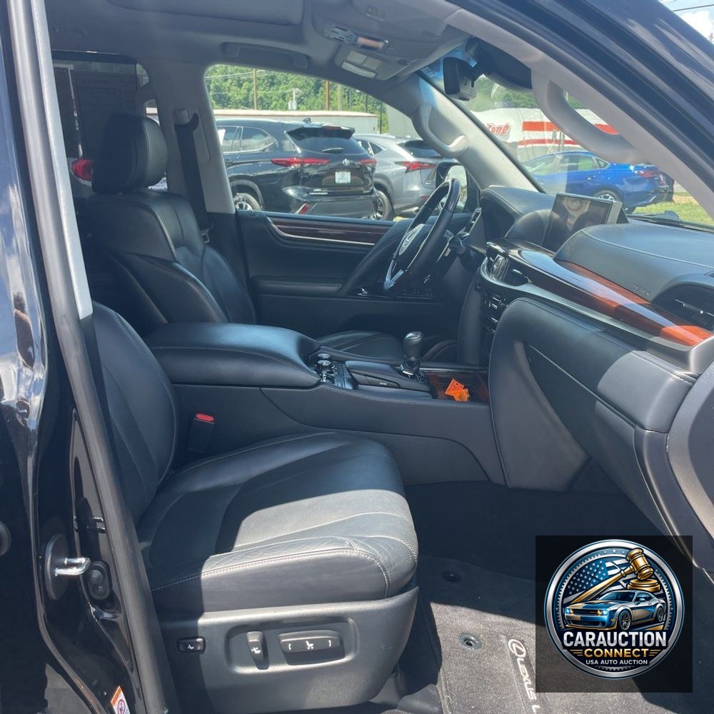 2019 Lexus LX 570 Two-Row