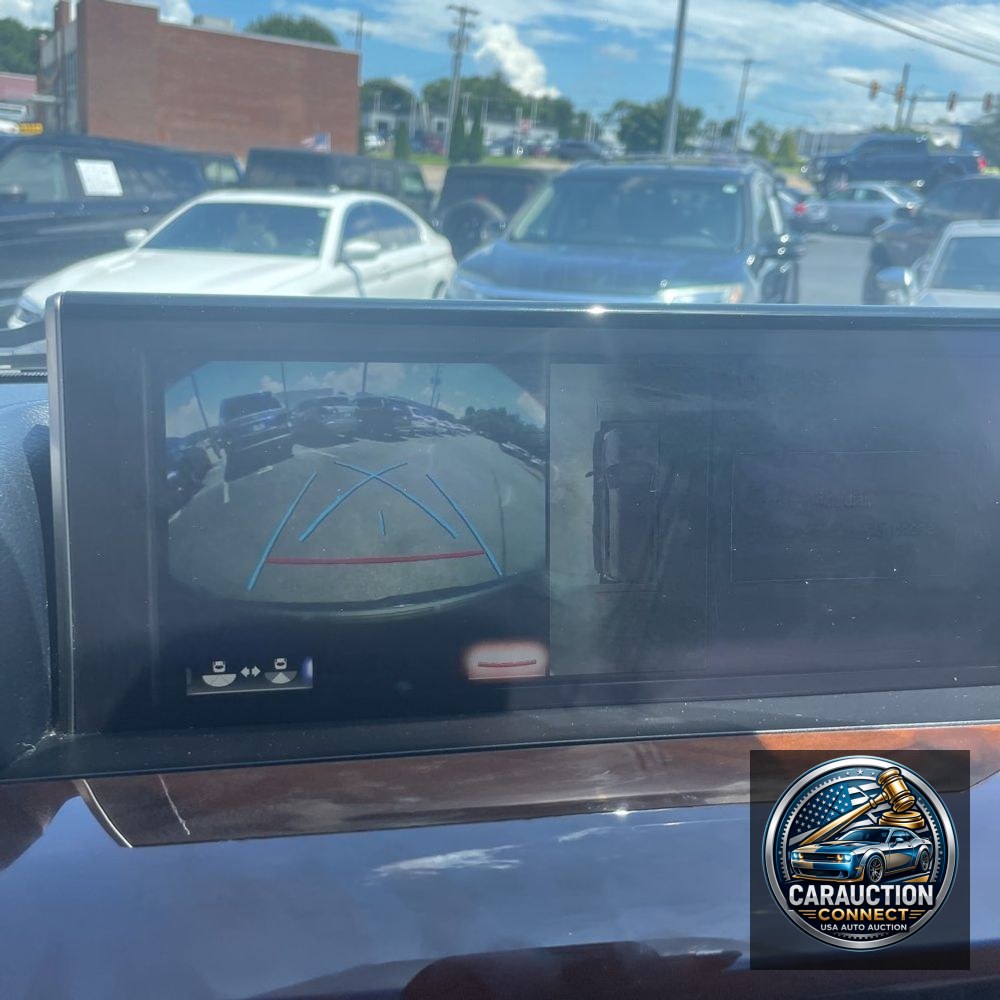 2019 Lexus LX 570 Two-Row