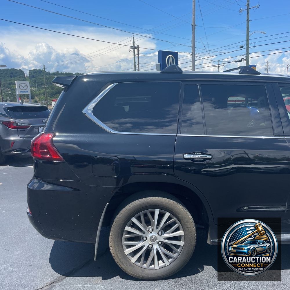 2019 Lexus LX 570 Two-Row