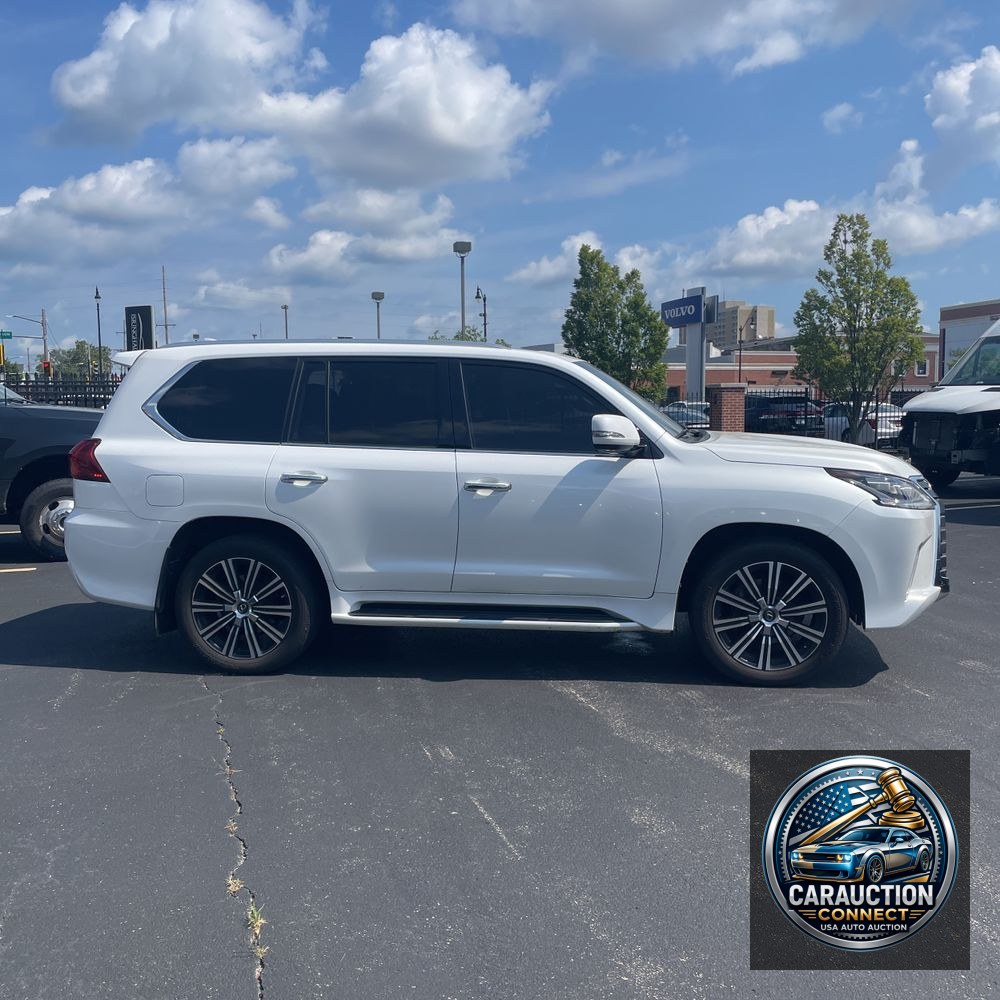 2019 Lexus LX 570 Three-Row
