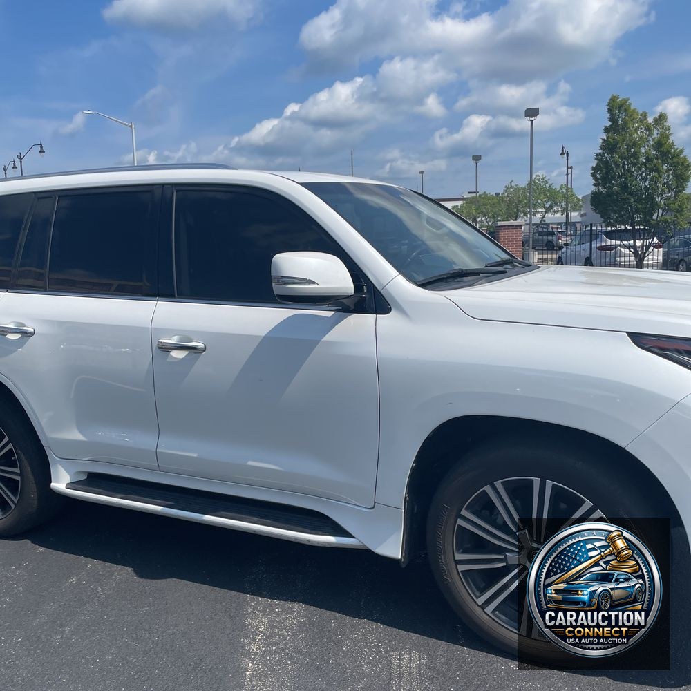 2019 Lexus LX 570 Three-Row