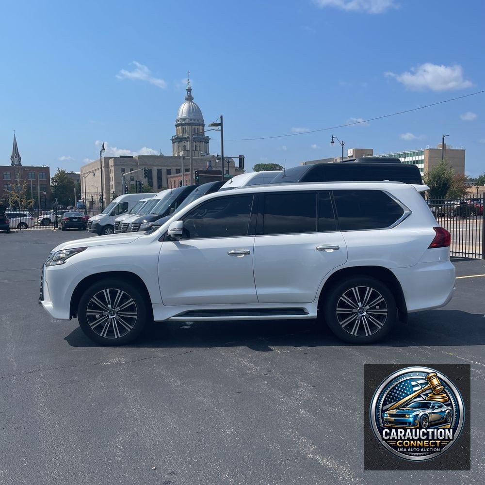 2019 Lexus LX 570 Three-Row