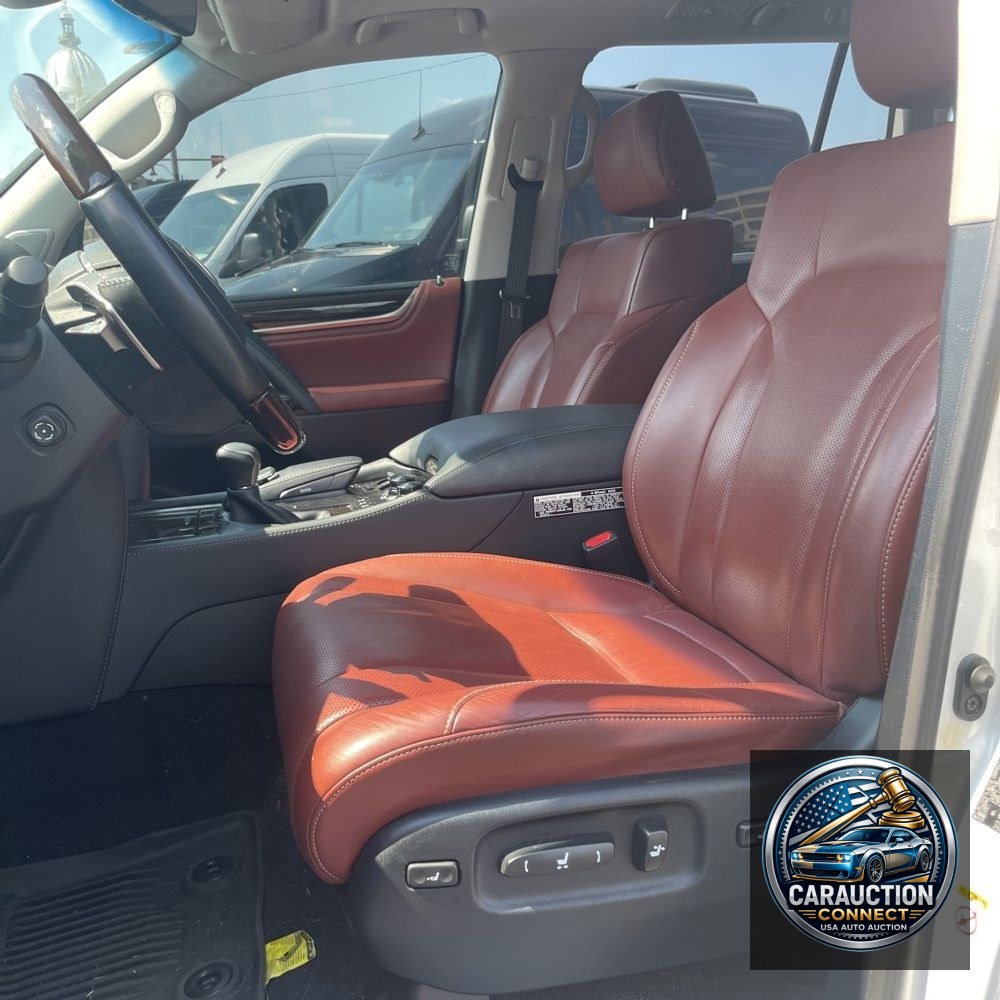 2019 Lexus LX 570 Three-Row