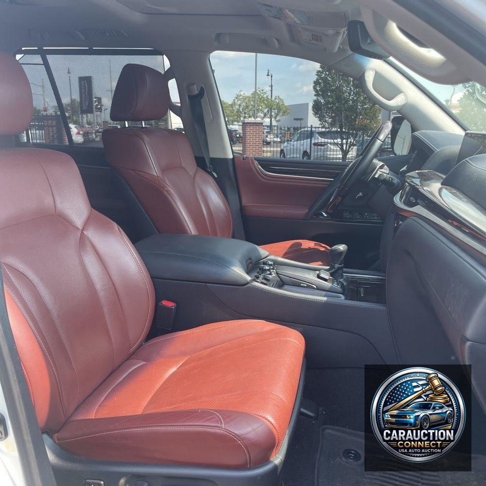 2019 Lexus LX 570 Three-Row