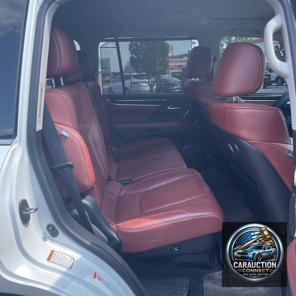 2019 Lexus LX 570 Three-Row
