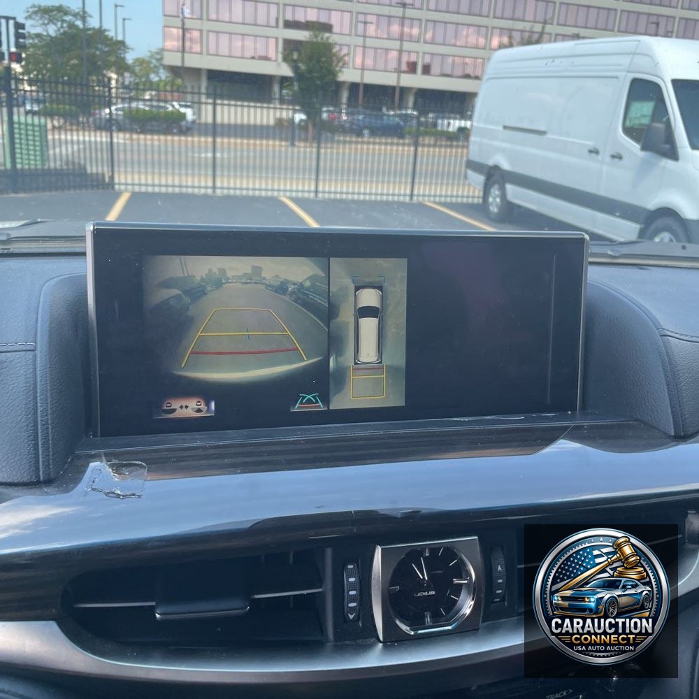 2019 Lexus LX 570 Three-Row