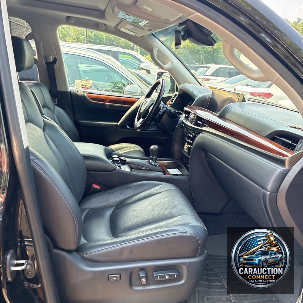 2017 Lexus LX 570 Base