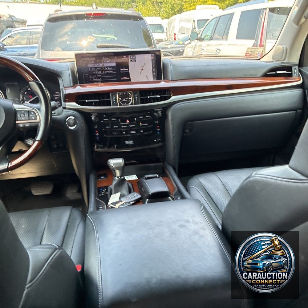 2017 Lexus LX 570 Base