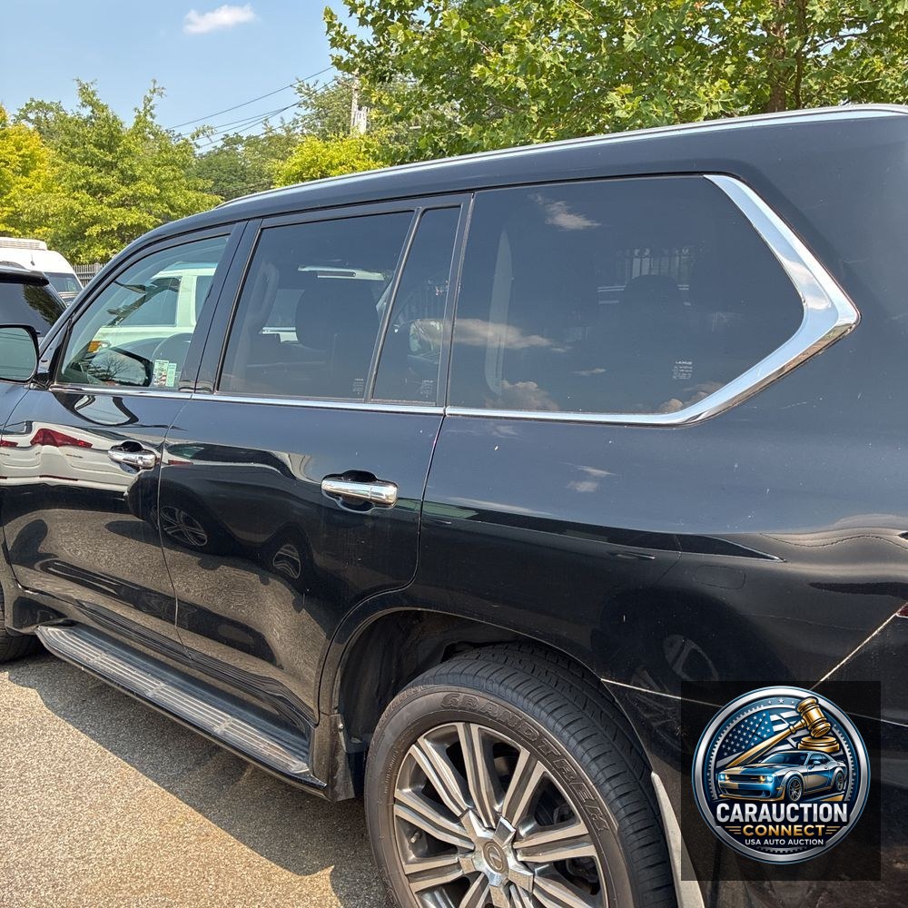 2017 Lexus LX 570 Base