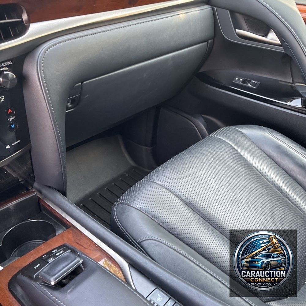 2017 Lexus LX 570 Base