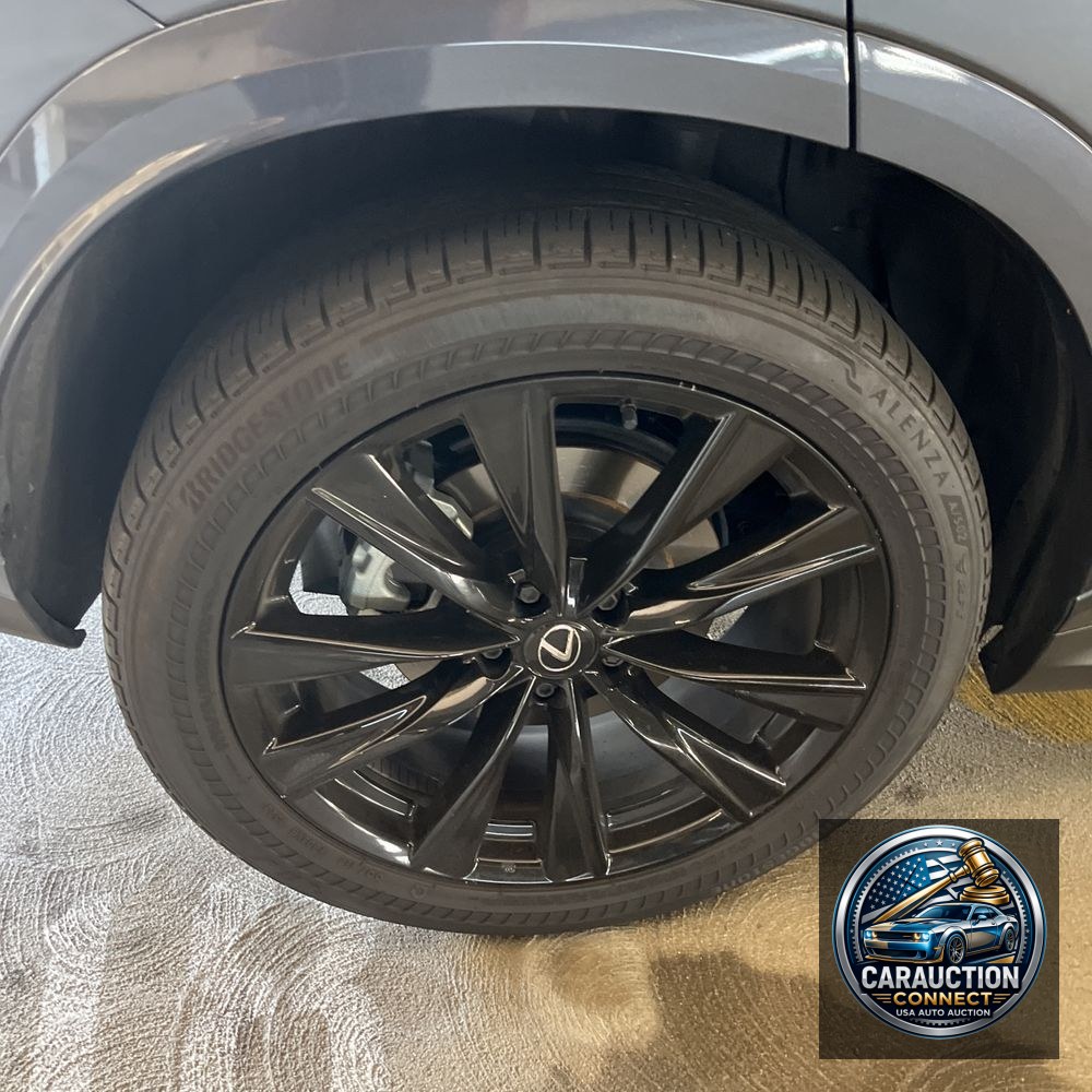 2024 Lexus NX 450h+ F SPORT Handling