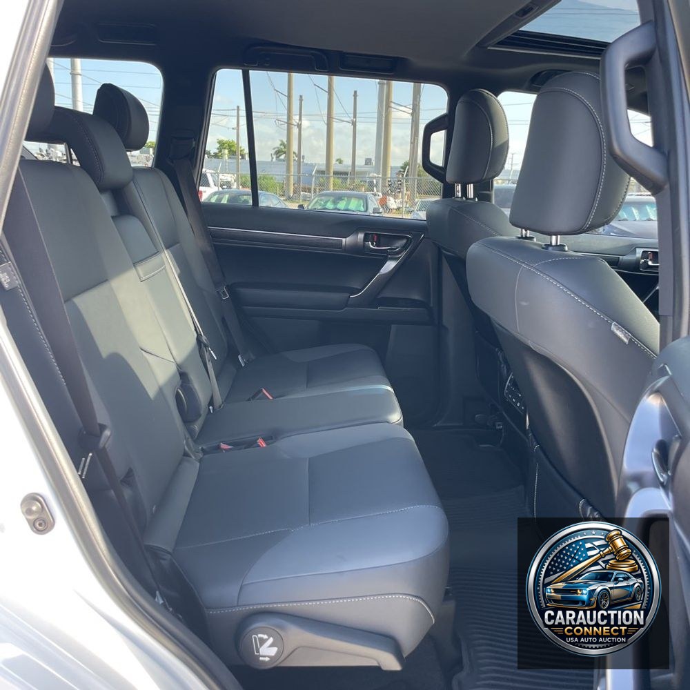 2022 Lexus GX 460 Base