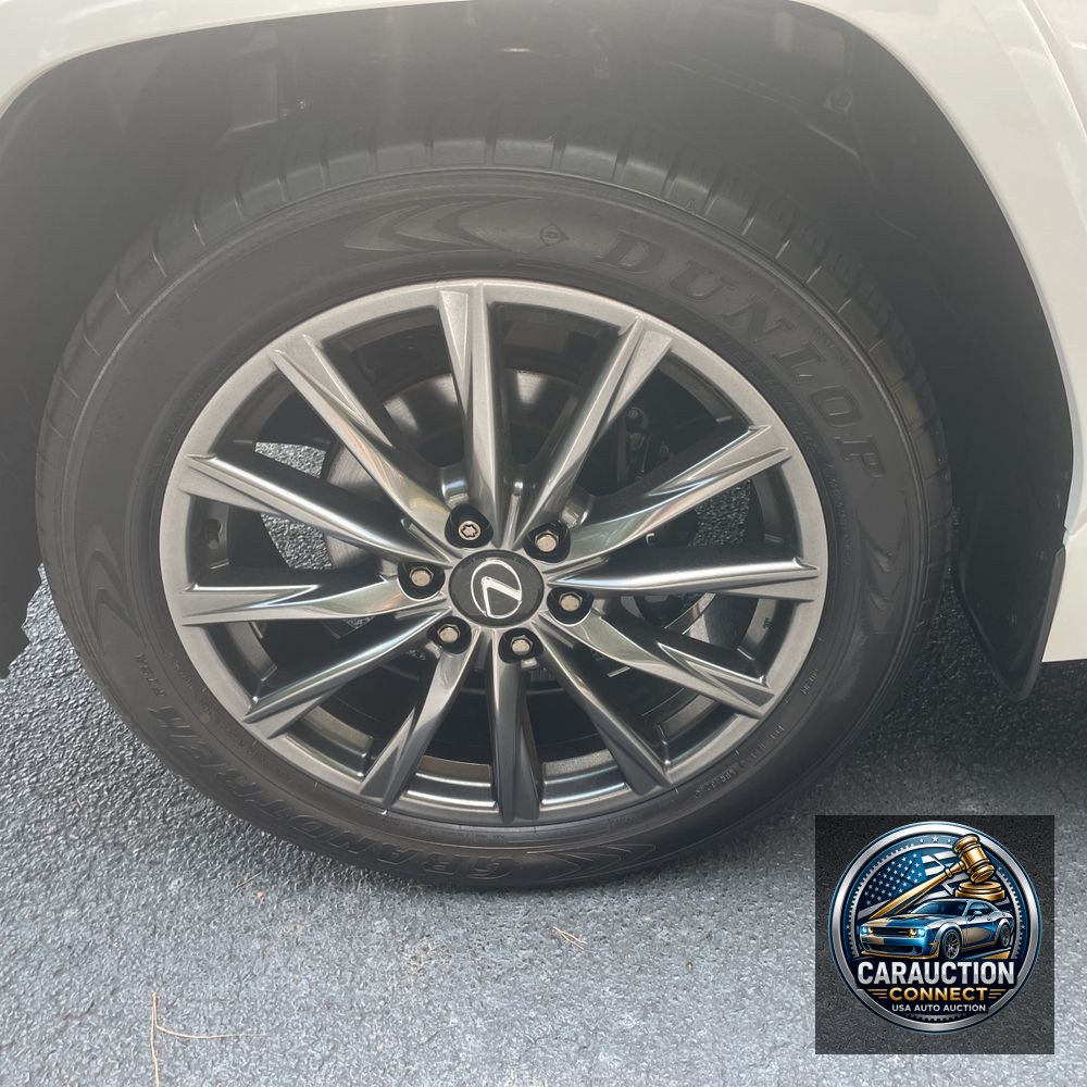2024 Lexus LX 600 F SPORT Handling