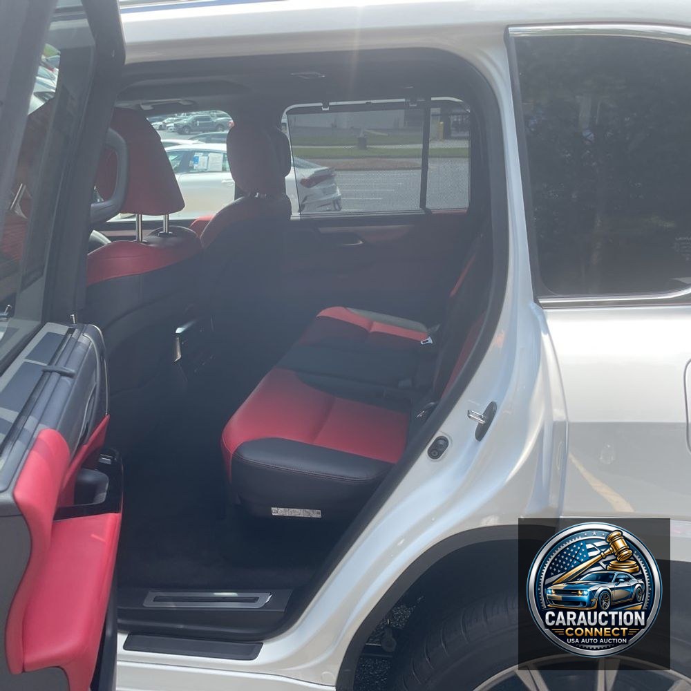 2024 Lexus LX 600 F SPORT Handling