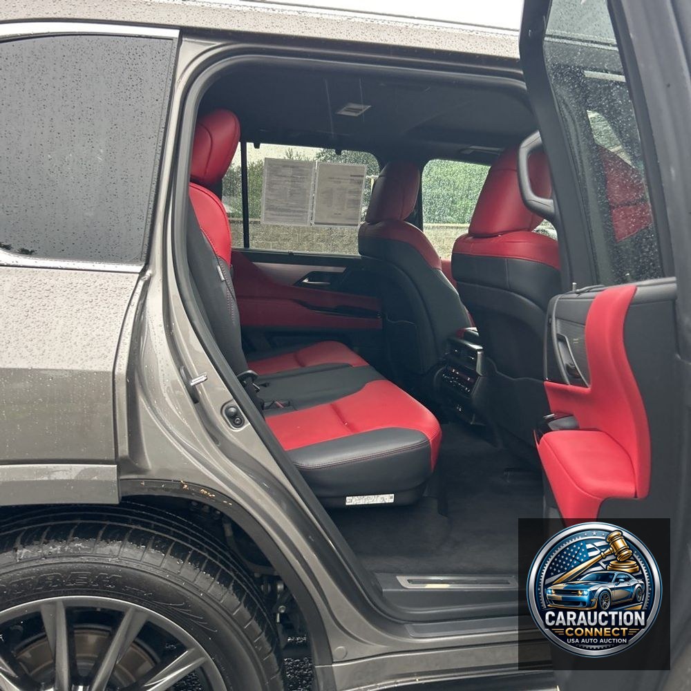 2023 Lexus LX 600 F SPORT Handling