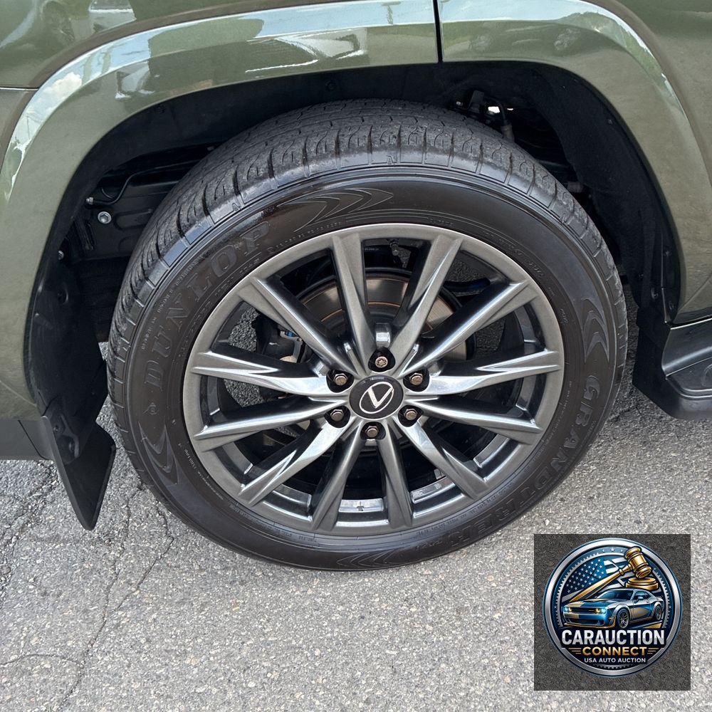 2024 Lexus LX 600 F SPORT Handling