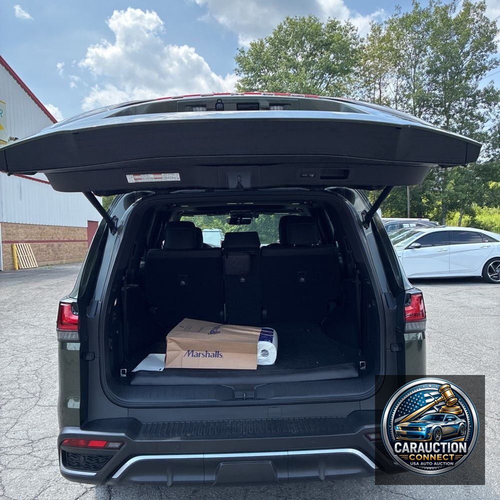 2024 Lexus LX 600 F SPORT Handling