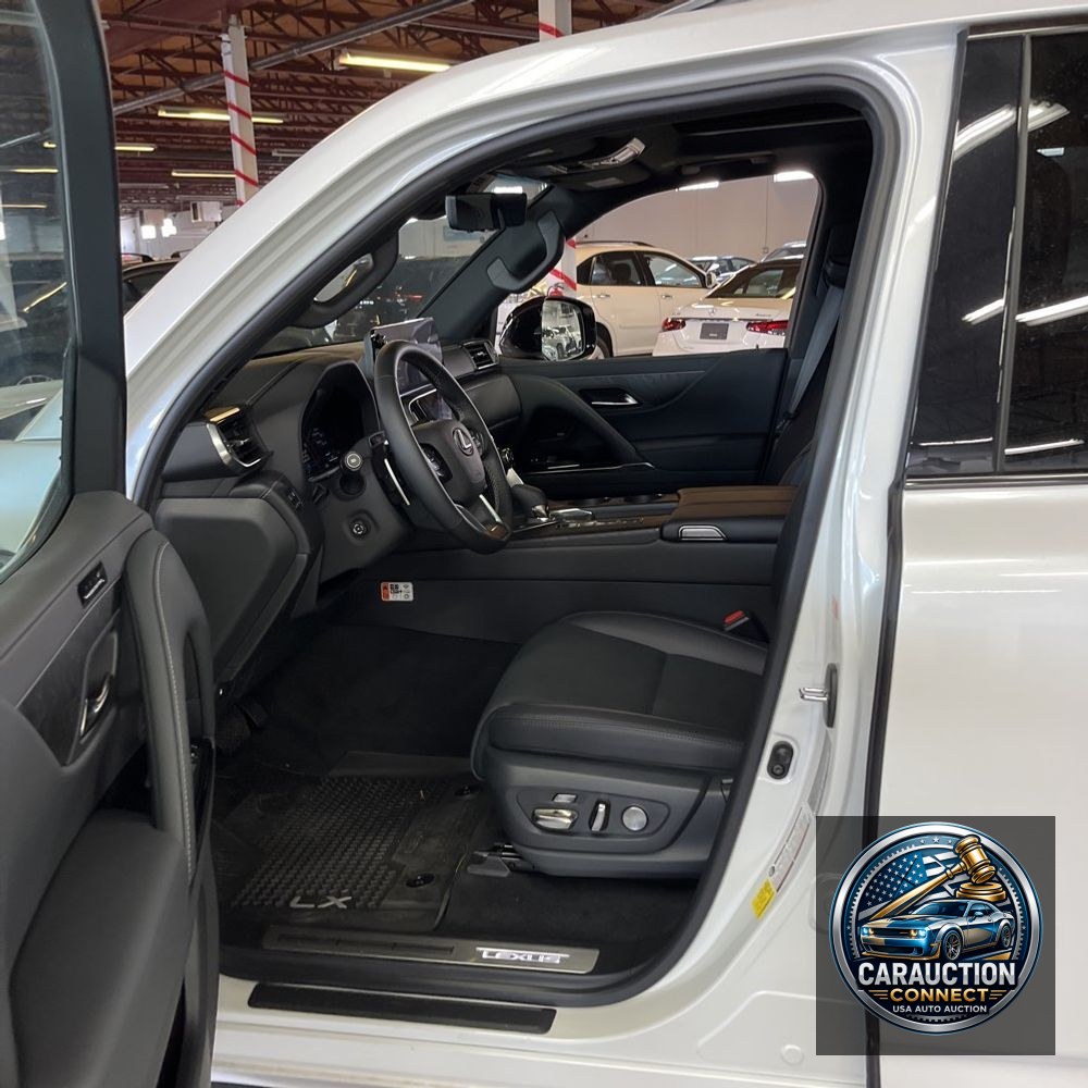 2025 Lexus LX 700h Overtrail