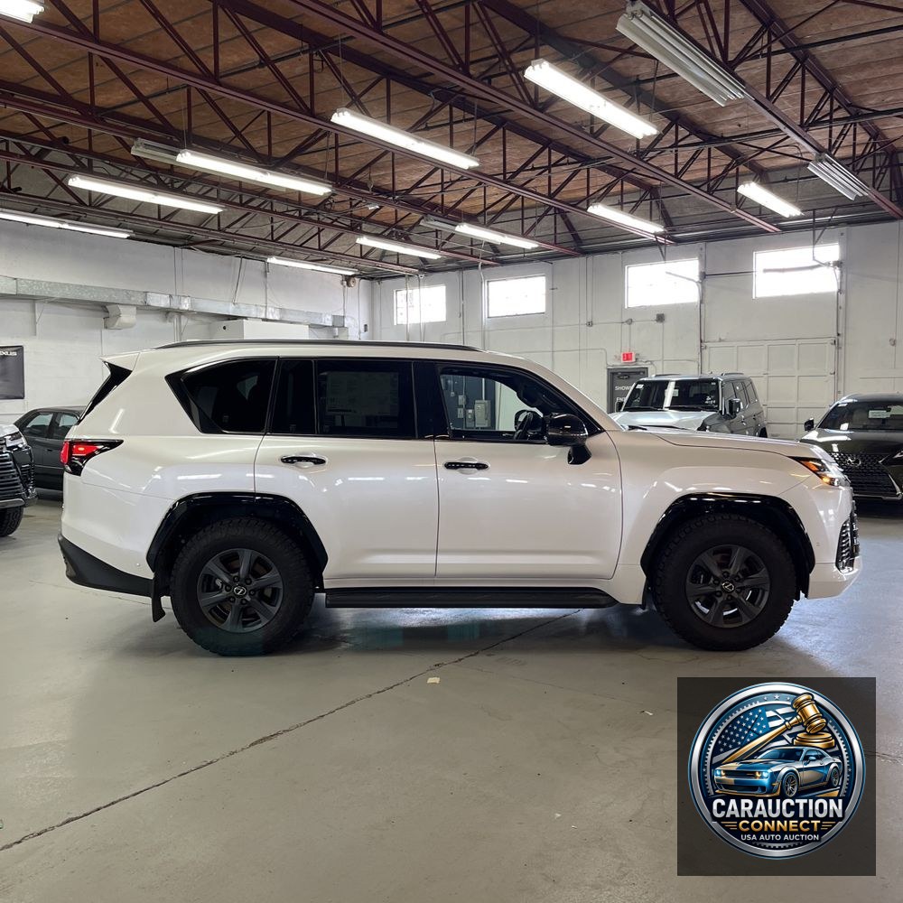 2025 Lexus LX 700h Overtrail