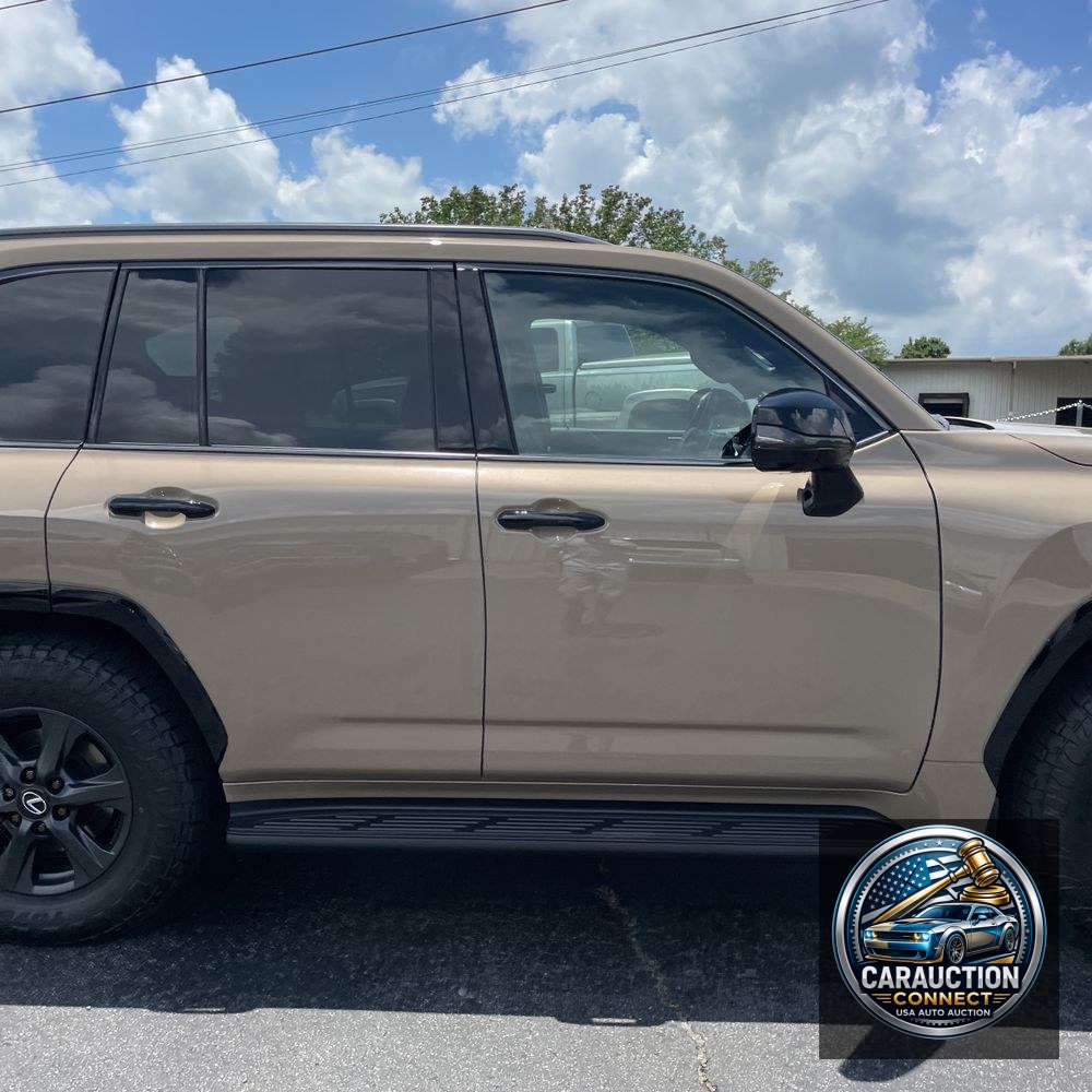 2025 Lexus LX 700h Overtrail