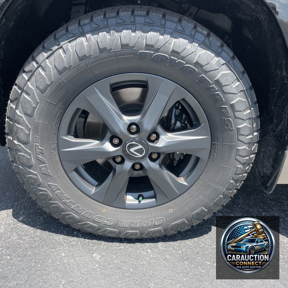 2025 Lexus LX 700h Overtrail