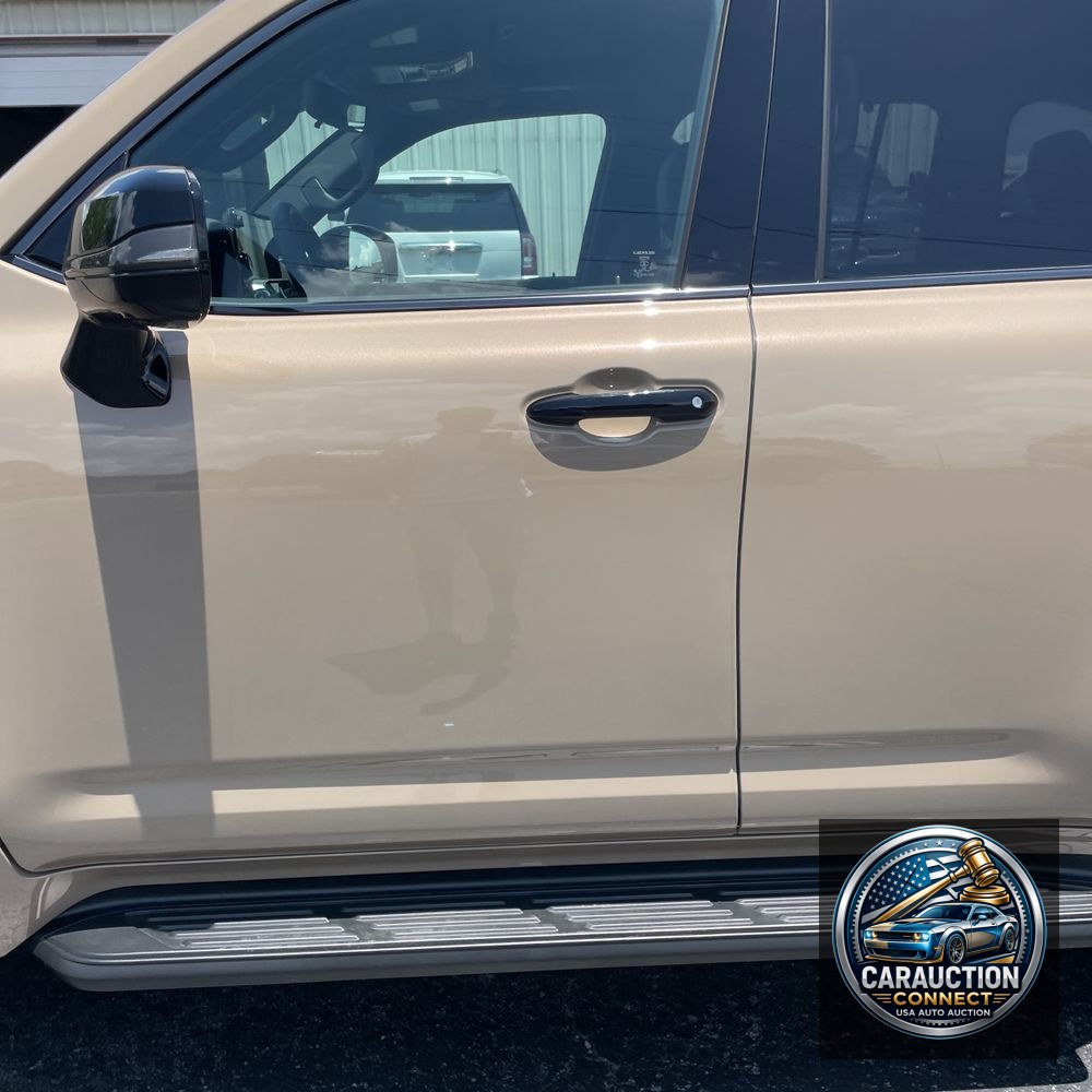 2025 Lexus LX 700h Overtrail