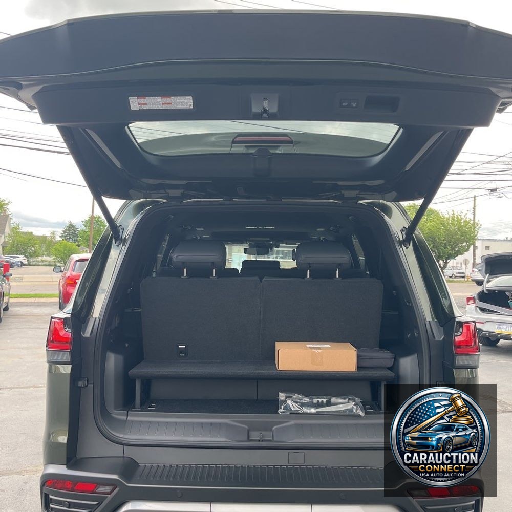 2025 Lexus LX 700h Overtrail