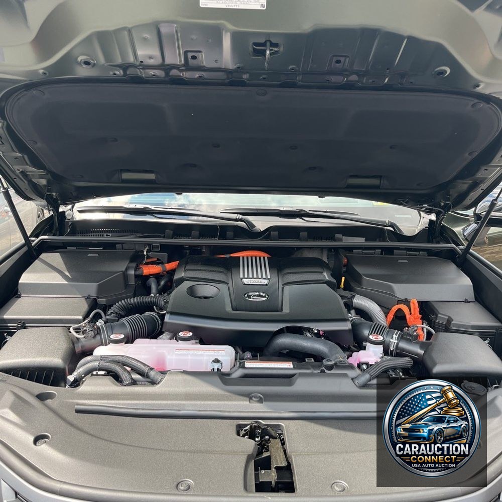 2025 Lexus LX 700h Overtrail