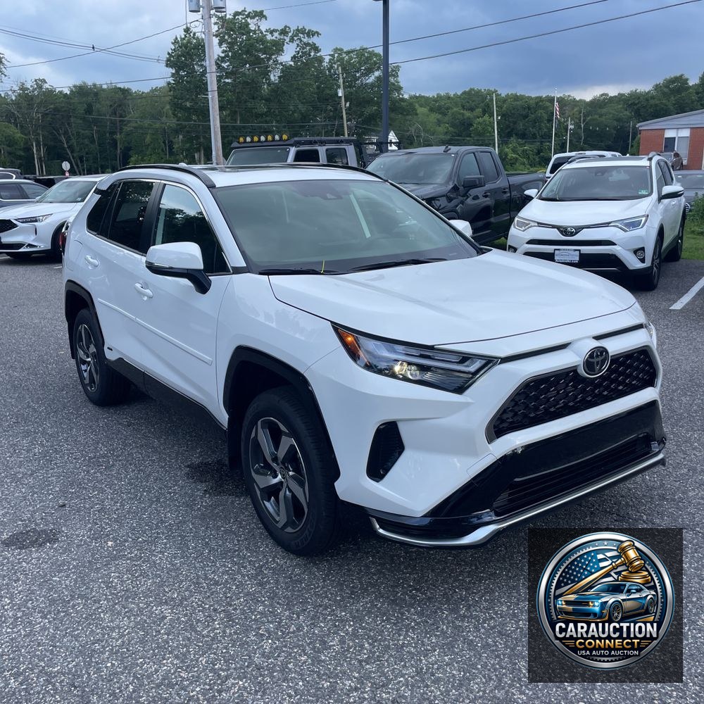 2025 Toyota RAV4 Plug-in Hybrid SE