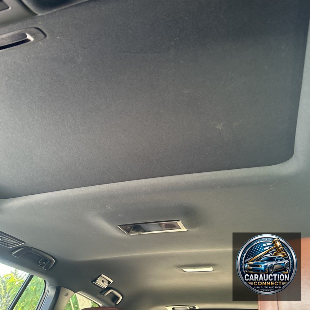 2019 Toyota Land Cruiser Base