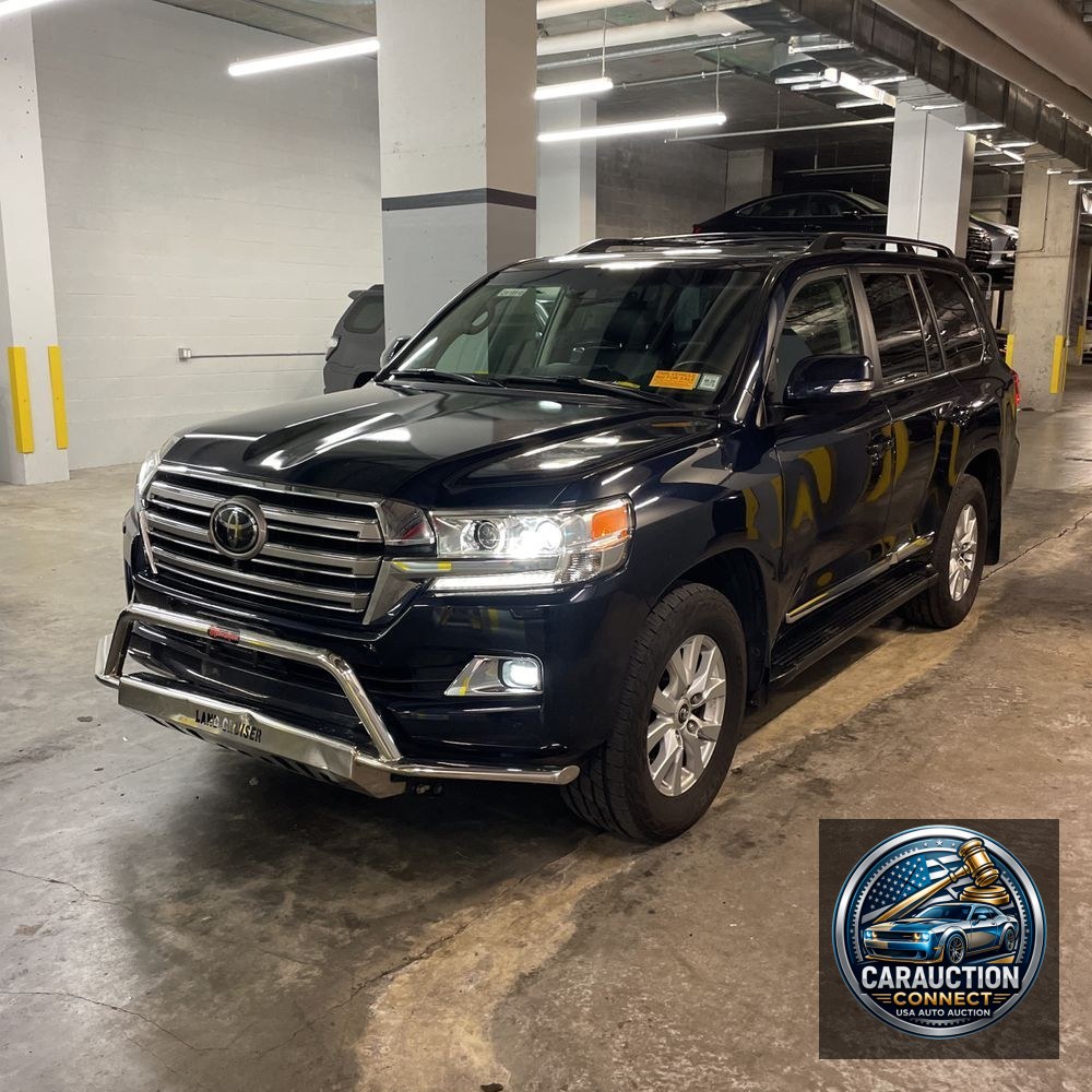 2019 Toyota Land Cruiser Base