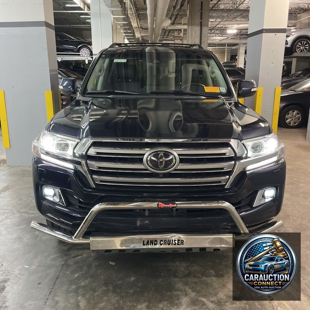 2019 Toyota Land Cruiser Base