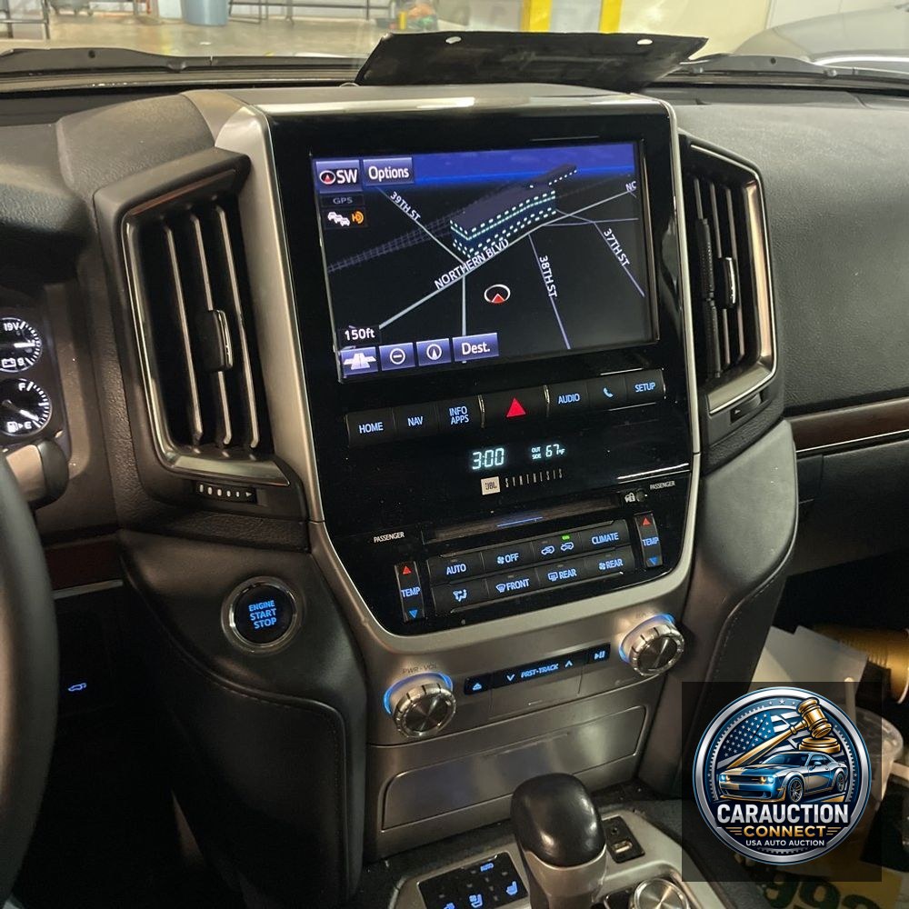 2019 Toyota Land Cruiser Base