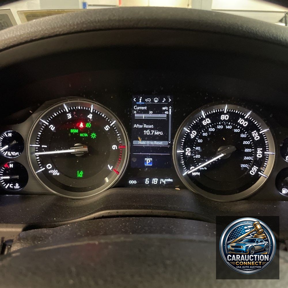 2019 Toyota Land Cruiser Base