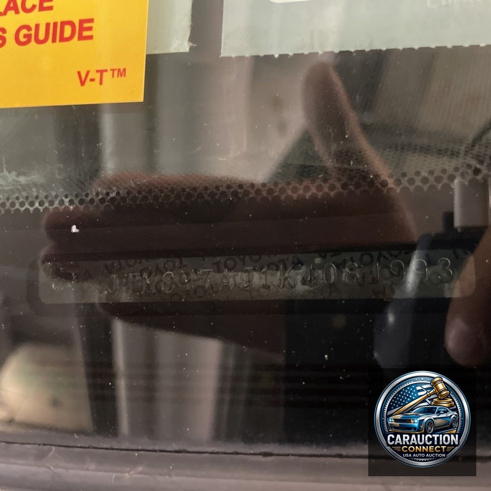 2019 Toyota Land Cruiser Base