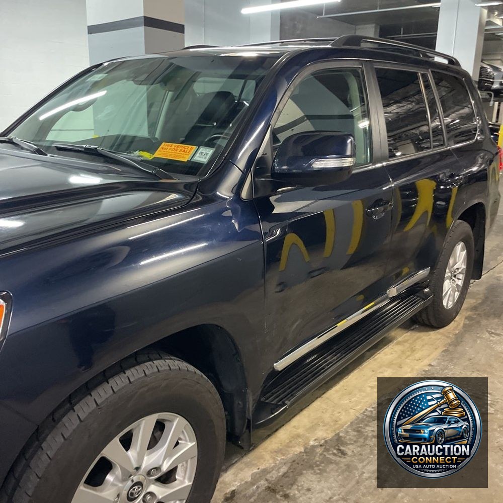 2019 Toyota Land Cruiser Base