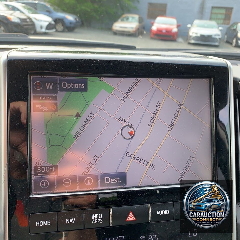 2017 Toyota Land Cruiser Base