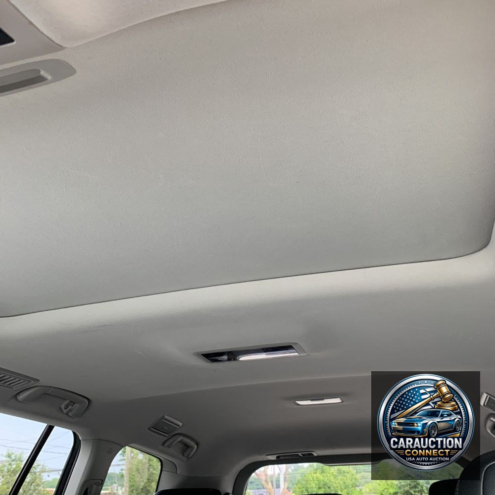 2017 Toyota Land Cruiser Base