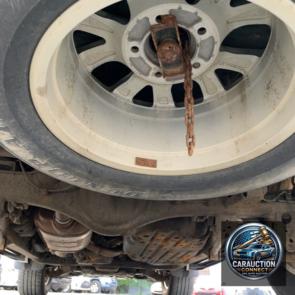 2017 Toyota Land Cruiser Base