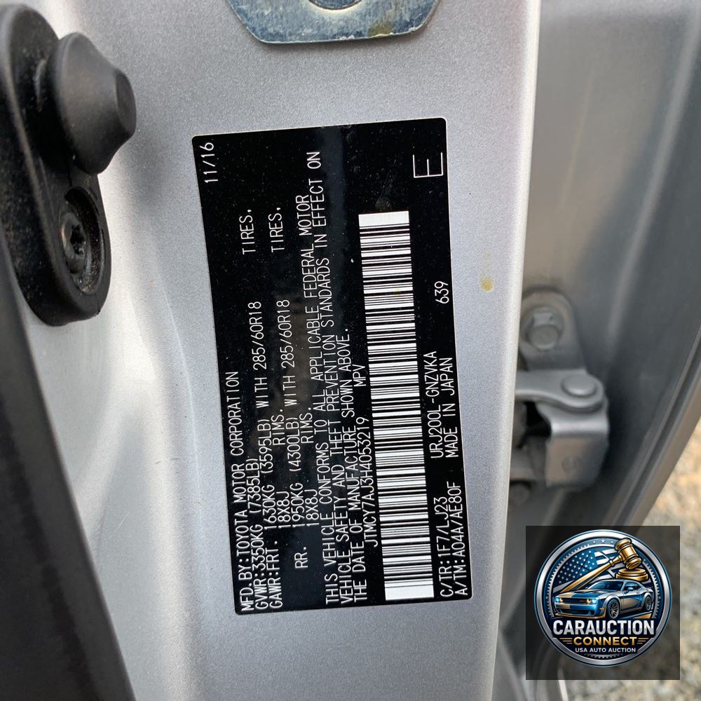 2017 Toyota Land Cruiser Base